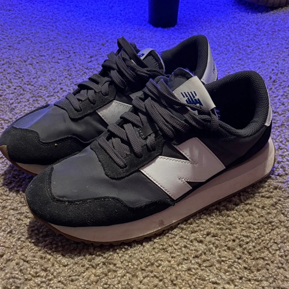 New balance 237 mens size 9 wore a few times - Picture 1 of 3